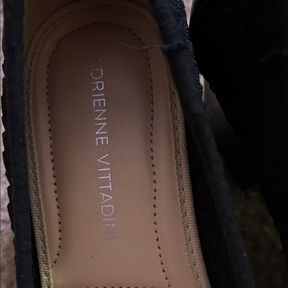 Adrienne Vittadini Elegant Black Women's Mesh Pumps - Picture 2 of 5